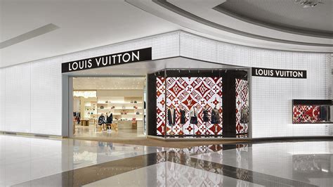 lv scarf dubai|Louis Vuitton Dubai Mall Fashion Avenue.